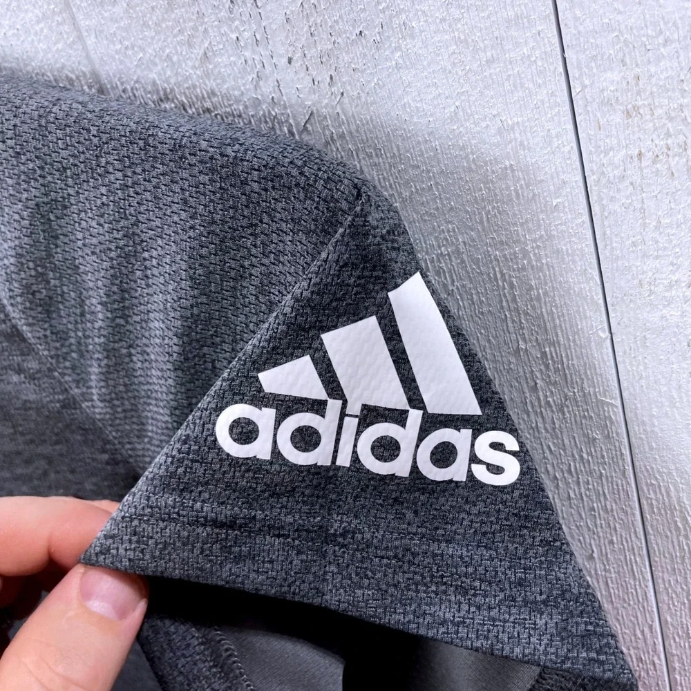 Adidas Axis SS Tee EE2974 Gray‎ Athletic Training Shirt Mens Medium NWT